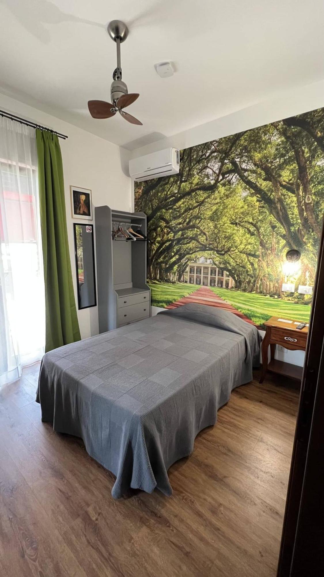 Guest House Le Vagabonde 菲乌米奇诺 外观 照片